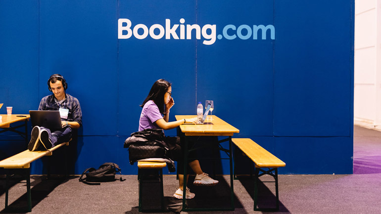 Γαλλία: Πρόστιμο στην Booking για μη τήρηση του τουριστικού κώδικα