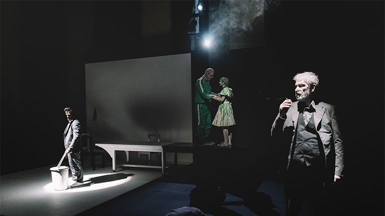 Πρεμιέρα για τον «Πουπουλένιο» και τη «Βαβυλωνία» από το ΚΘΒΕ