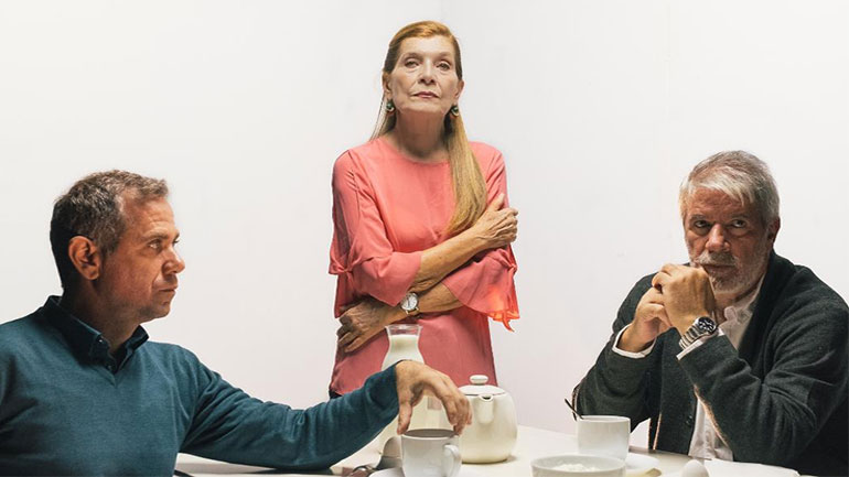 «Υποχώρηση από τη Μόσχα» του Γουίλλιαμ Νίκολσον στο Θέατρο Αργώ