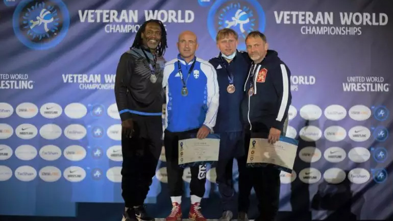 Πάλη: «Xρυσός» ο Μπεντινίδης στο Παγκόσμιο Πρωτάθλημα Βετεράνων