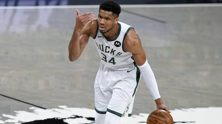 Εντυπωσιακοί Μπακς και Αντετοκούνμπο στην πρεμιέρα του πρωταθλήματος