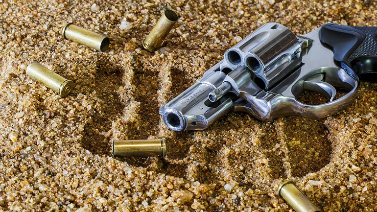 Δικηγόρος Ρεθύμνου σε Θεοδωρικάκο: «Ο τόπος μου μετατράπηκε σε ζούγκλα – Φιλήσυχοι άνθρωποι απειλούνται καθημερινά»