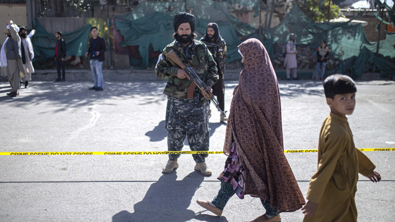 Διεθνής Αμνηστία: Έκκληση προς τις κυβερνήσεις για ανθρωπιστικές βίζες σε Αφγανούς