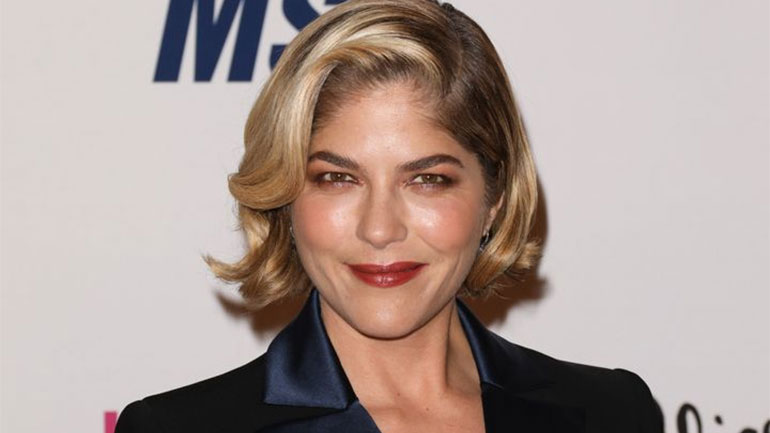 Η μάχη της Σέλμα Μπλερ με τη σκλήρυνση κατά πλάκας προβάλλεται σε νέο ντοκιμαντέρ