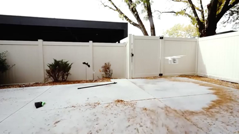 Σκουπίζοντας με ένα drone