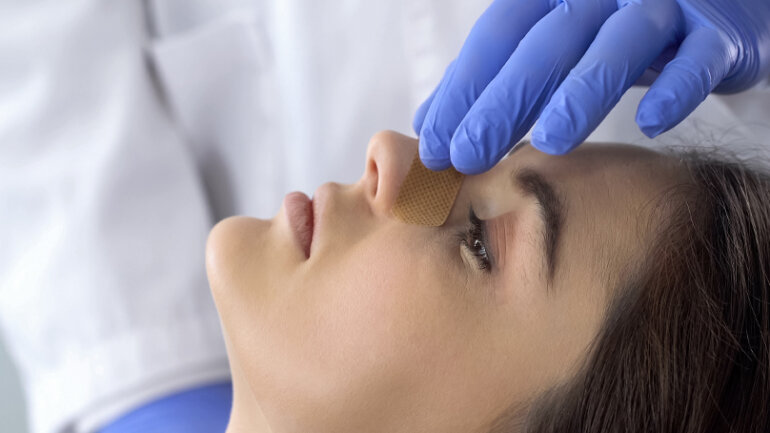 Ρινοπλαστική: Σωστή προετοιμασία για ασφαλή επέμβαση