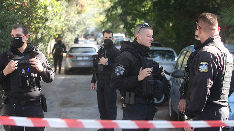 Πυροβολισμοί με έναν νεκρό στη Ν. Ερυθραία Πυροβολισμοί με έναν νεκρό στη Ν. Ερυθραία