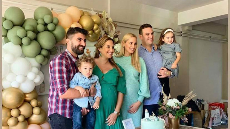 Κλέλια Πανταζή – Άννη Πανταζή: Φωτογραφίες από το baby shower party λίγο πριν γεννήσουν Κλέλια Πανταζή – Άννη Πανταζή: Φωτογραφίες από το baby shower party λίγο πριν γεννήσουν