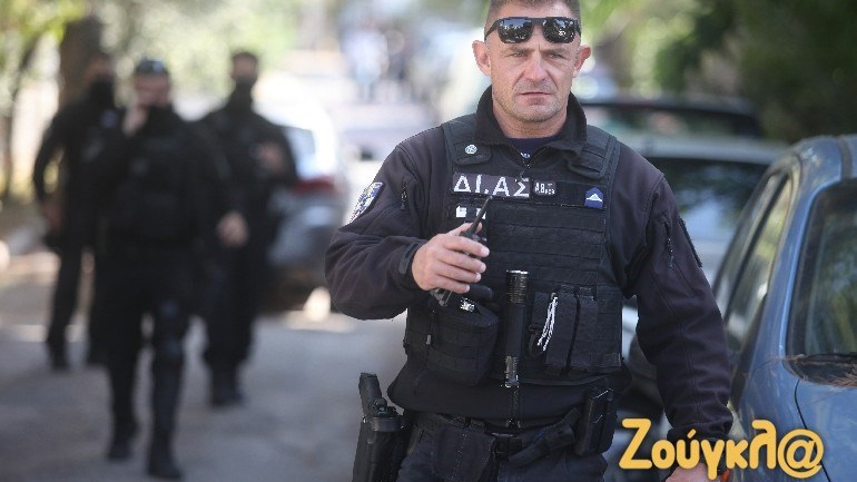 Ποινική δίωξη άσκησε ο Εισαγγελέας στον υπαίτιο για το αιματηρό επεισόδιο στη Νέα Ερυθραία Ποινική δίωξη άσκησε ο Εισαγγελέας στον υπαίτιο για το αιματηρό επεισόδιο στη Νέα Ερυθραία