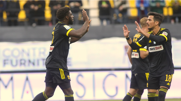 Καταιγιστικός ο Άρης, 5-1 τον Παναιτωλικό