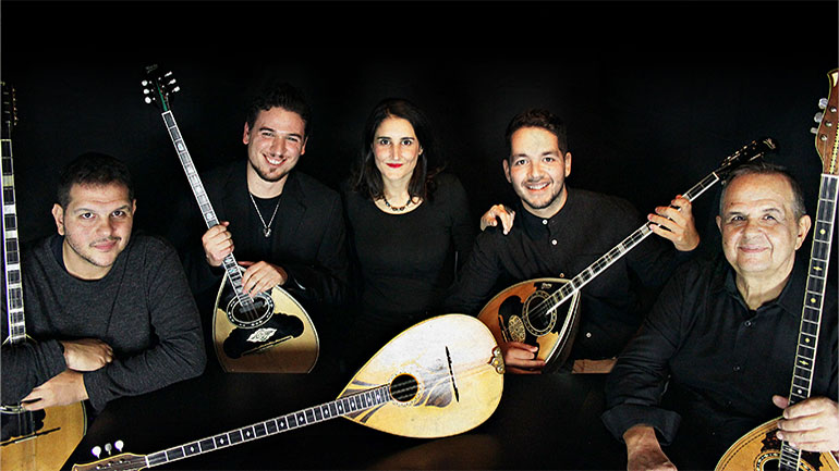 Ο Βαγγέλης Κορακάκης  στη «Λαϊκή Σκηνή – Κρύπτη»