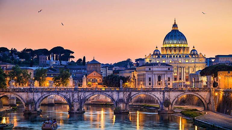 Όλοι οι δρόμοι οδηγούν στη Ρώμη!