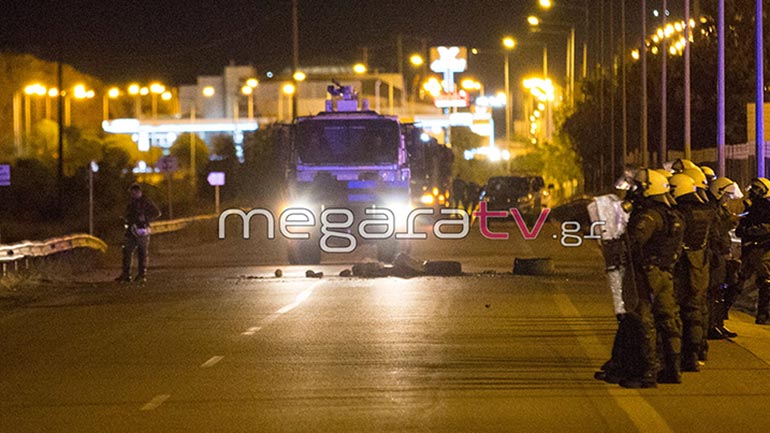 Μέγαρα: Τέσσερις αστυνομικοί τραυματίστηκαν κατά τη διάρκεια επεισοδίων