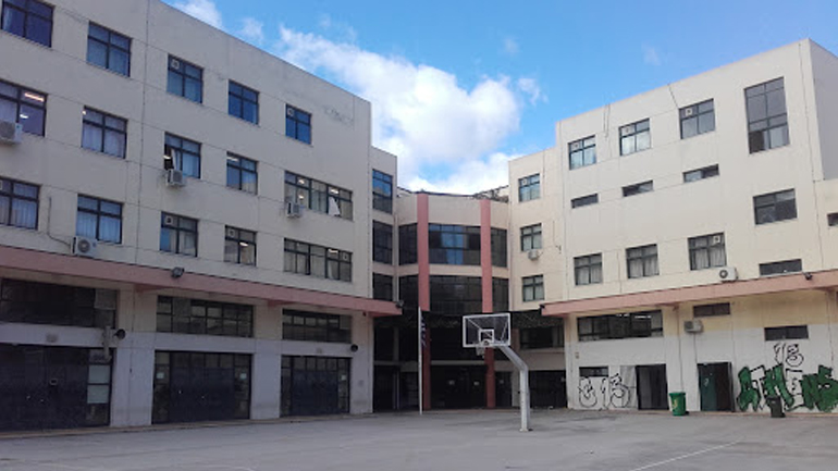 Ανήλικοι μαχαίρωσαν 16χρονο στο 1ο ΕΠΑΛ Αθηνών