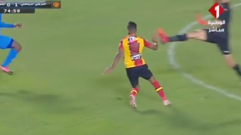 «Δολοφονικό» τάκλιν από έναν τερματοφύλακα