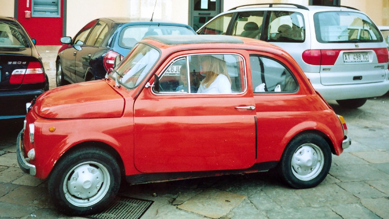 Στην Ιταλία με Fiat 500 παλιό...