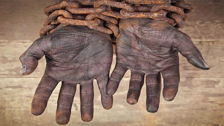 Νιγηρία: Η ισλαμική αστυνομία συνέλαβε νεαρό που ήθελε να πουληθεί σκλάβος