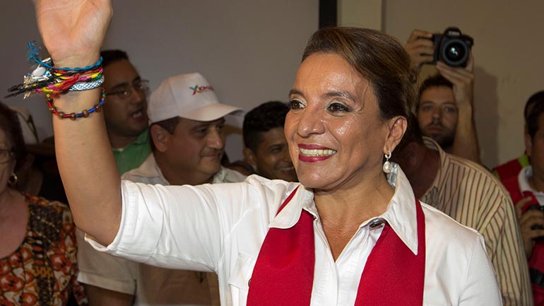 Ονδούρα: Η υποψήφια της αντιπολίτευσης προηγείται πλέον καθαρά ενόψει των προεδρικών εκλογών του Νοεμβρίου