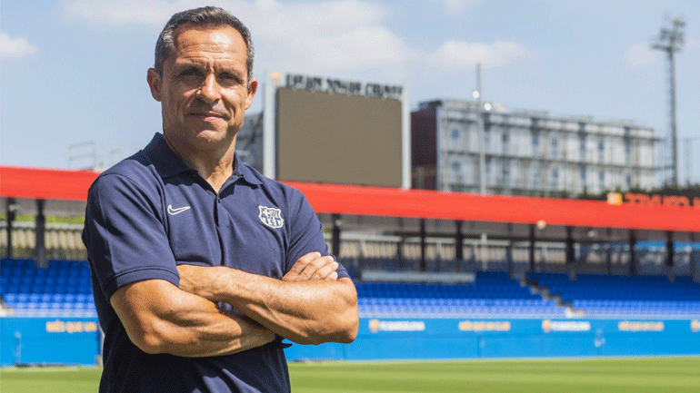 Η Μπαρτσελόνα ανακοίνωσε «προσωρινό προπονητή» τον Σέρχι Μπαρχουάν