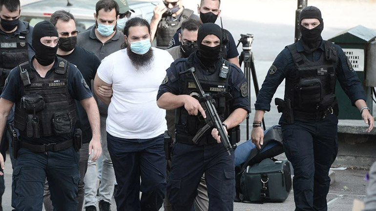 Για απόπειρα ανθρωποκτονίας διώκεται ο πρώην ιερωμένος με το βιτριόλι