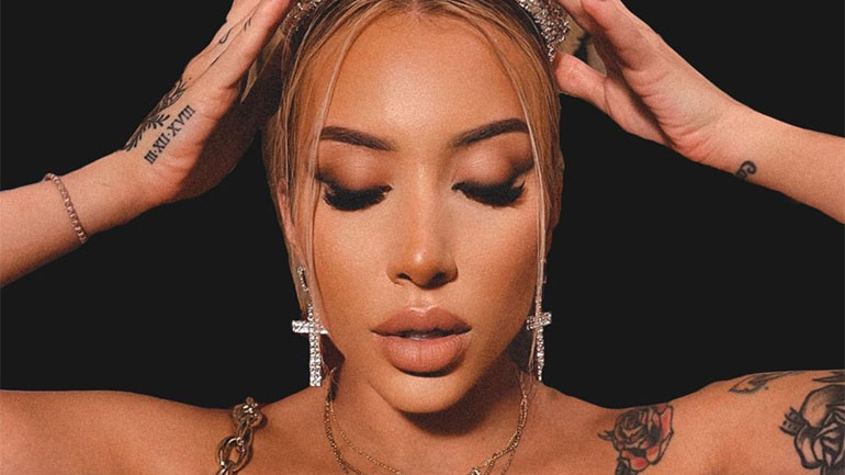 Η Sophia νιώθει «Ecstasy» στο νέο της βίντεο κλιπ!