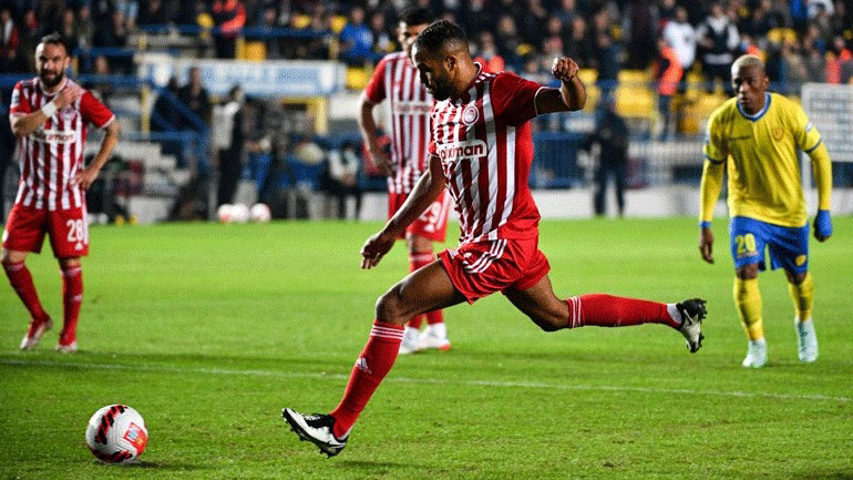 Ο Ολυμπιακός μας γύρισε πίσω 50 χρόνια