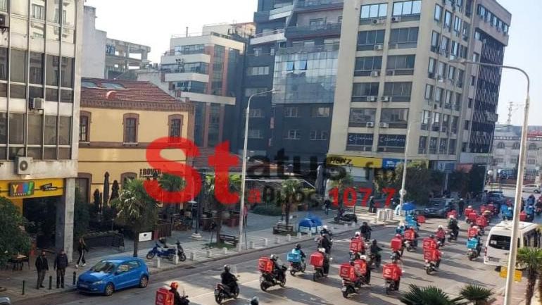 Μοτοπορεία διανομέων για τον άδικο χαμό του 47χρονου στη Θεσσαλονίκη Μοτοπορεία διανομέων για τον άδικο χαμό του 47χρονου στη Θεσσαλονίκη