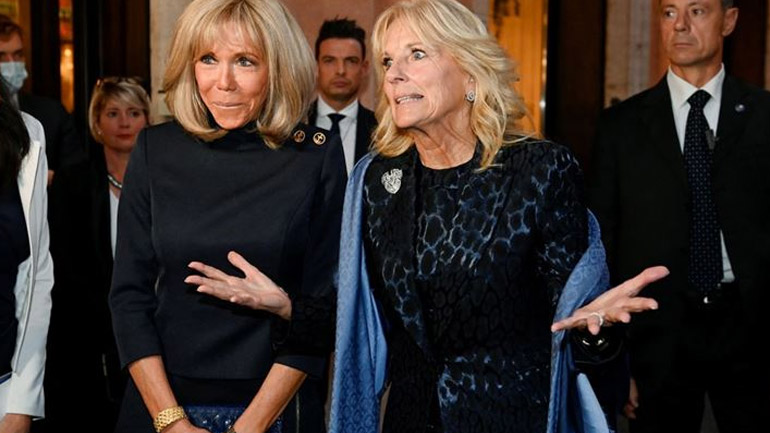 Οι εμφανίσεις των Brigitte Macron και Jill Biden με παρόμοια looks στη σύνοδο των G20