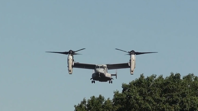 Boeing προσγειώνεται σε πάρκο και τραυματίζει 10 άτομα