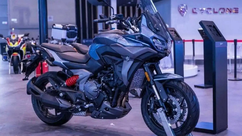 Ετοιμάζει απόβαση στην Ιταλία η Cyclone με το νέο RX850