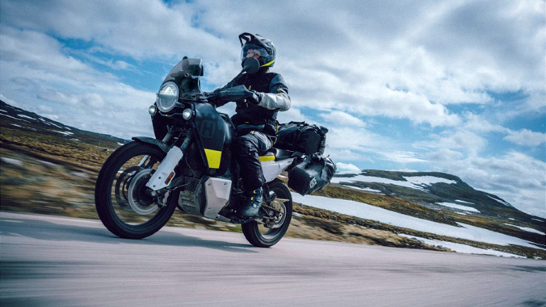 Οι περιπέτειες αποκτούν καινούριο νόημα με το Husqvarna Norden 901