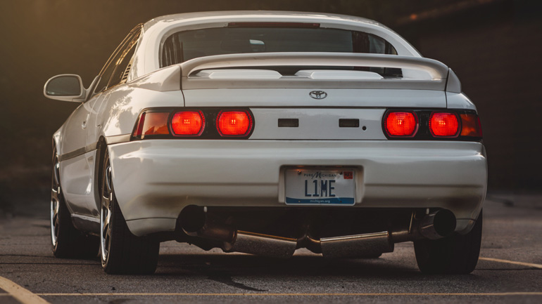 Δέκα φορές πάνω το πρόστιμο για δυνατές εξατμίσεις