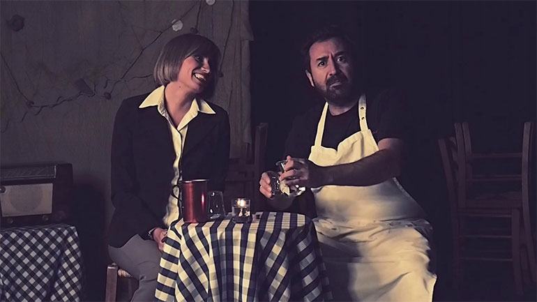 «Άδεια Πιάτα 2»: Η Κωμωδία του Βασίλη Τσικάρα επιστρέφει στο θέατρο Άρατος