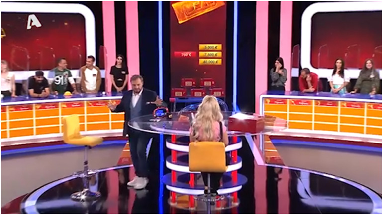 Παίκτρια στο «Deal» πάει κόντρα στην τύχη της και τιμωρείται σκληρά