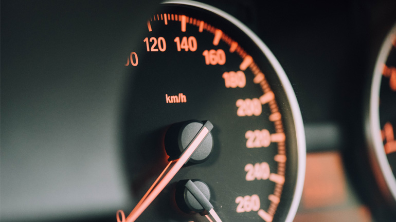 Γιατί οι Γερμανοί θέλουν να μπει όριο ταχύτητας στην Autobahn;