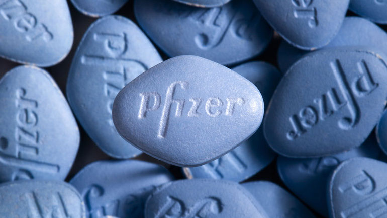 Pfizer: Αναθεωρεί ανοδικά στα 36 δισεκ. δολάρια την πρόβλεψή για τις πωλήσεις εμβολίων το 2021