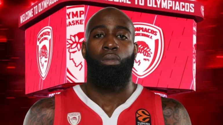 Mπάσκετ: Ο Ολυμπιακός απέκτησε τον Κουίνσι Έισι
