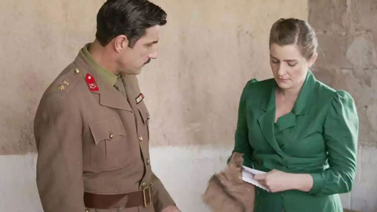 Άγριες Μέλισσες: Η Ελένη θα βρει έναν αναπάντεχο σύμμαχο