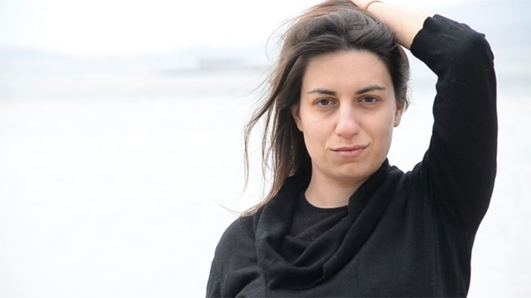 Ελένη Ευθυμίου: «Το θέατρο έχει τη δύναμη να ανοίξει διάλογο πάνω σε κρίσιμα κοινωνικά θέματα»