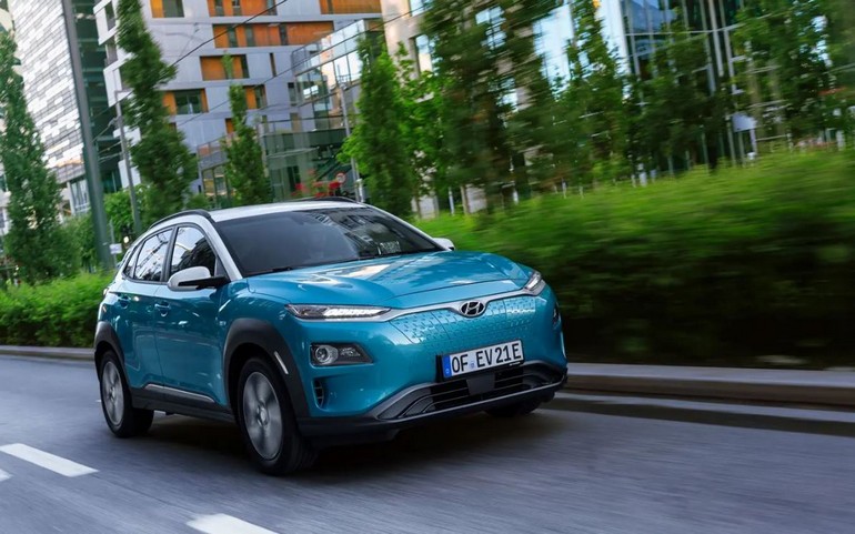 Hyundai Kona e-305 χλμ.-39.2 kWh-100 kW-από 35.650 €