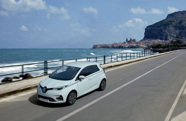 Renault Zoe-389 χλμ.-52 kWh-100 kW -από 33.535 €