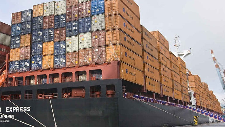 Μεγάλη αύξηση του εμπορικού ελλείμματος