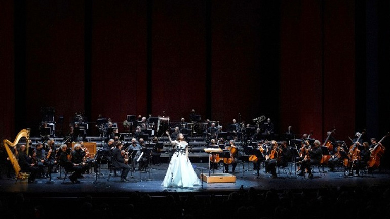 Μάγεψε το κοινό η Σόνια Γιόντσεβα, στην πρώτη εμφάνισή της στην Ελλάδα