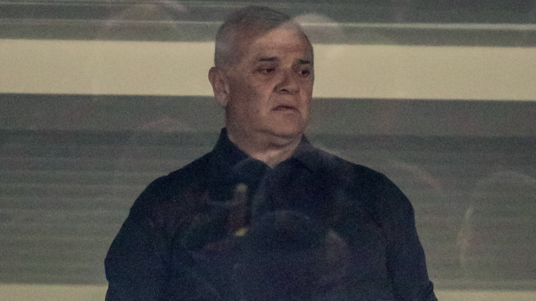 Πρόστιμο στην ΑΕΚ και απαγόρευση εισόδου για ένα μήνα στον Μελισσανίδη