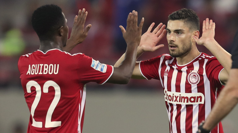 Μόνος πρώτος ο Ολυμπιακός, πέτυχε «επαγγελματική» νίκη με 1-0 επί του Ιωνικού