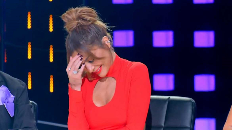 Η γεμάτη υπονοούμενα αφιέρωση του Νίκου Κοκλώνη στη Δέσποινα Βανδή