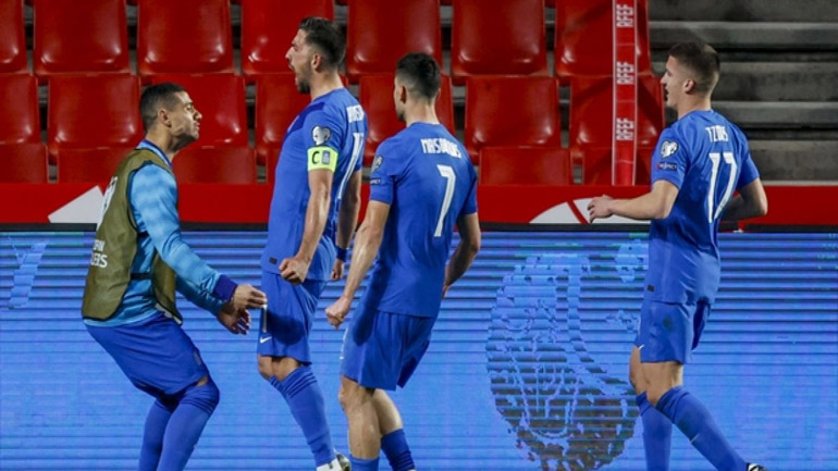 Οι εθνικές ομάδες επιστρέφουν με τις δύο τελευταίες αγωνιστικές