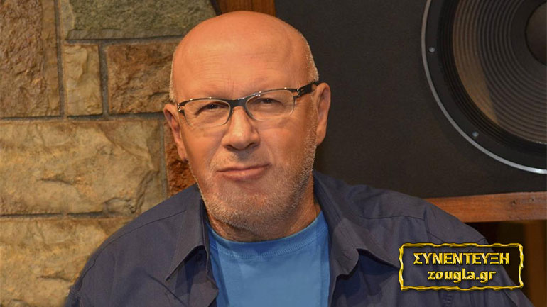 Λάκης Παπαδόπουλος: «Σε όλα τα είδη μουσικής βρήκα στιγμές που με συγκίνησαν και τις ζήλεψα»