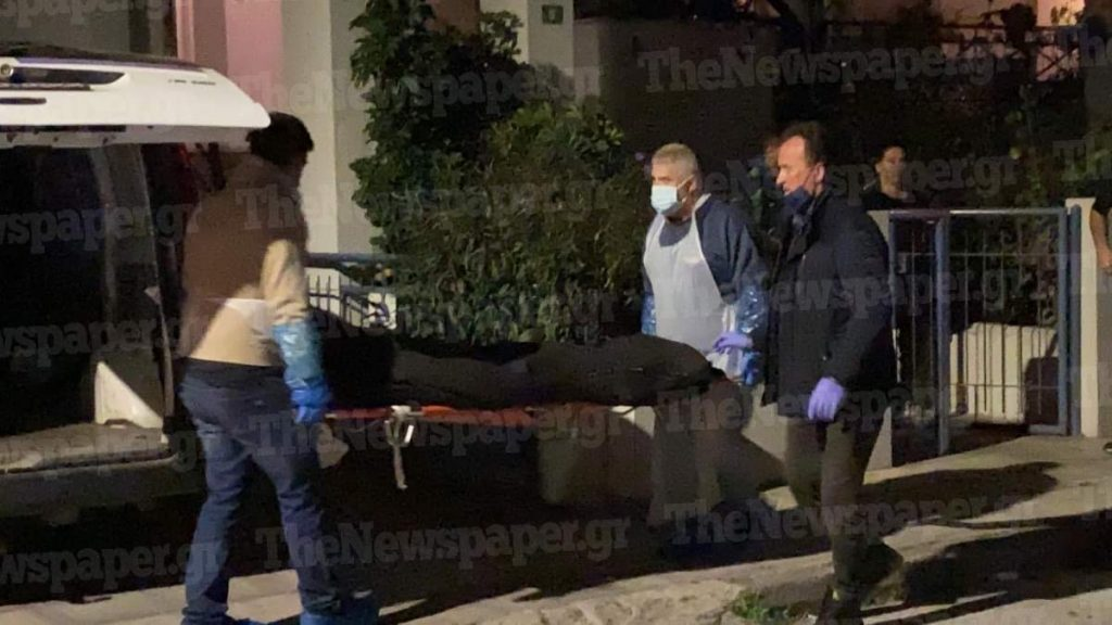 Βόλος: Παραδόθηκε ο 39χρονος που δολοφόνησε την 75χρονη νονά του