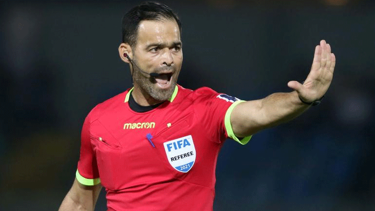 Κύπρος: Συνθήματα στους τοίχους του σπιτιού του διεθνούς διαιτητή Λουκά Σωτηρίου